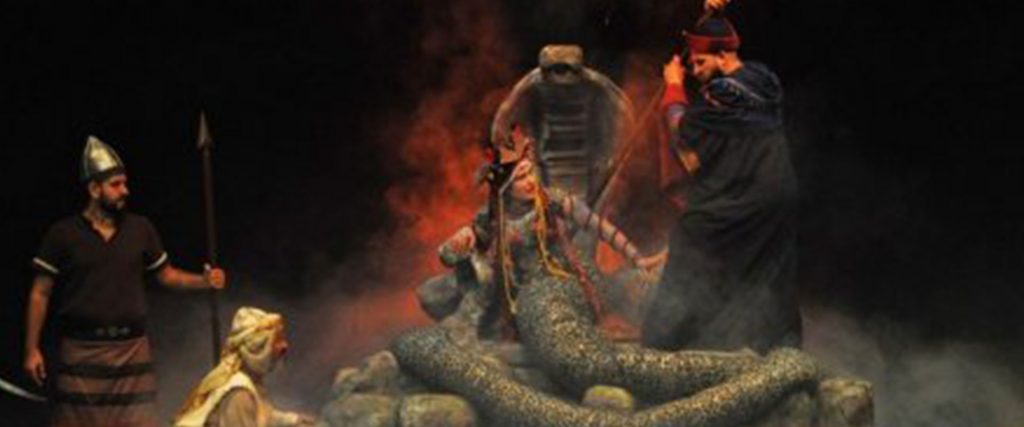 Ölümümün senin elinden olacağını biliyordum