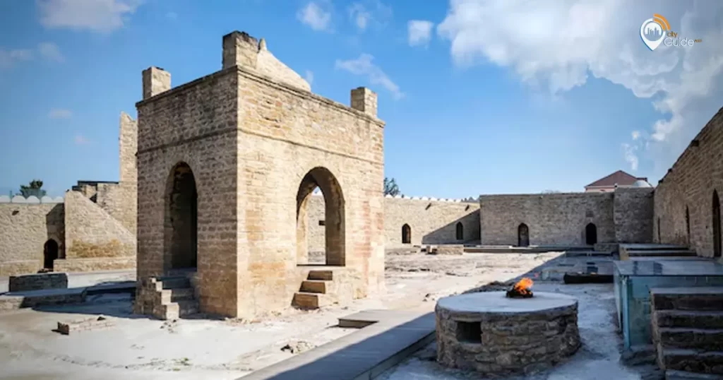 atashgah zoroastrian fire temple bakü azerbaycan gezi rehberi